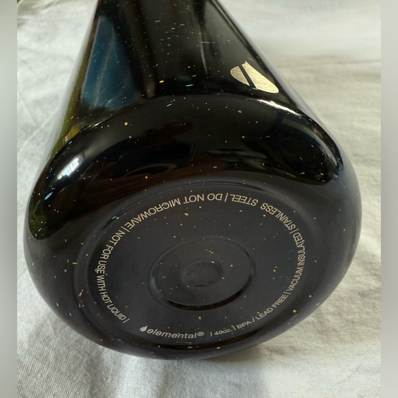 Elemental Core 40oz Bottle -Black Speckle - Picture 6 of 6